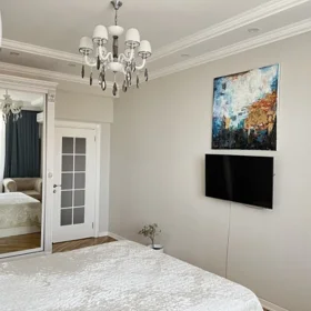 In Baku 104.0 m² apartment is for rent - Image 5