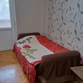 In Baku 85.0 m² apartment is for sale - Image 2