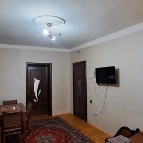 In Baku 85.0 m² apartment is for sale - Image 3