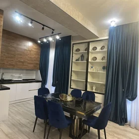 In Baku 100.0 m² apartment is for rent - Image 2