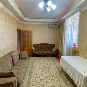 In Baku 65.0 m² apartment is for sale - Image 2
