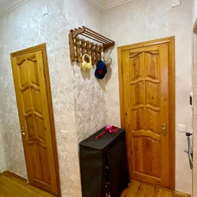 In Baku 65.0 m² apartment is for sale - Image 3