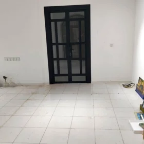 In Baku 70.0 m² commercial is for rent - Image 3