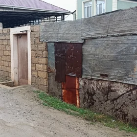 In Sumgayit 100.0 m² house with 3.0 rooms is for sale - Image 2