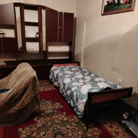 In Baku 60.0 m² house with 3.0 rooms is for sale - Image 2