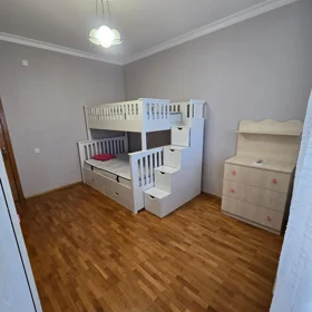 In Baku 125.0 m² apartment is for rent - Image 5