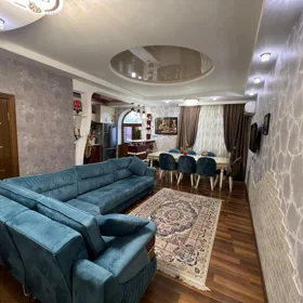 In Khirdalan 130.0 m² house with 5.0 rooms is for sale - Image 4