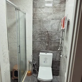 In Khirdalan 45.0 m² apartment is for rent - Image 5