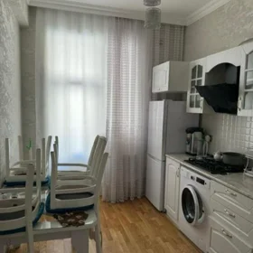 In Khirdalan 69.0 m² apartment is for rent - Image 5