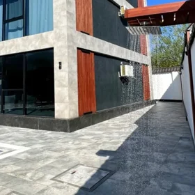 In Baku 301.0 m² house with 2.0 rooms is for rent - Image 2