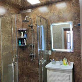 In Baku 108.0 m² apartment is for sale - Image 5