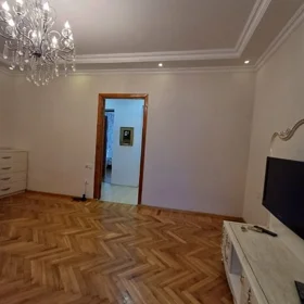 In Baku 65.0 m² apartment is for rent - Image 3