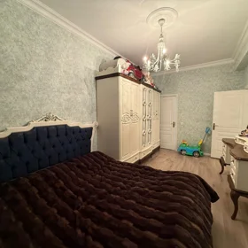 In Baku nan m² apartment is for sale - Image 5