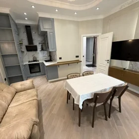 In Baku 62.0 m² apartment is for rent - Image 3