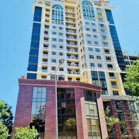 In Baku 113.0 m² apartment is for sale - Image 2