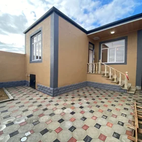 In Baku 60.0 m² house with 2.0 rooms is for sale - Image 3