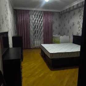 In Baku 132.0 m² apartment is for rent - Image 4