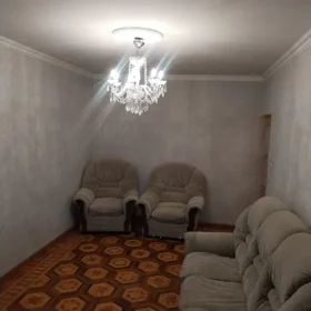 In Baku 70.0 m² apartment is for sale - Image 2