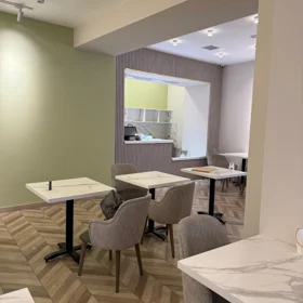 In Baku 140.0 m² commercial is for sale - Image 3