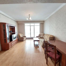 In Baku 75.0 m² apartment is for rent - Image 2