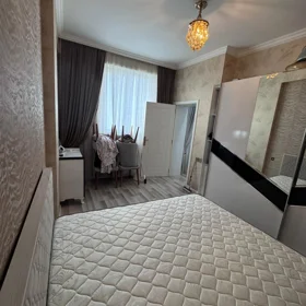 In Baku 70.0 m² apartment is for rent - Image 5