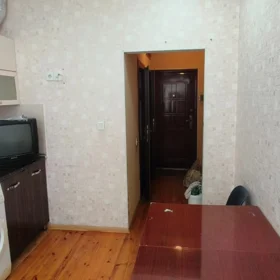 In Baku 45.0 m² apartment is for rent - Image 4