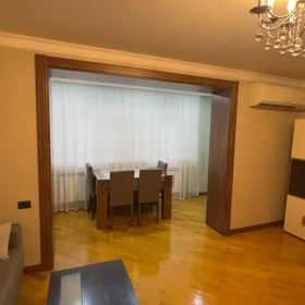 In Baku 82.0 m² apartment is for rent - Image 3