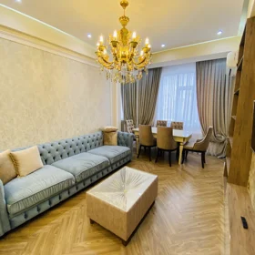 In Baku 65.0 m² apartment is for rent - Image 2