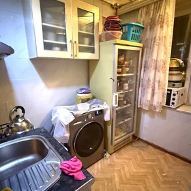 In Baku 75.0 m² apartment is for sale - Image 4