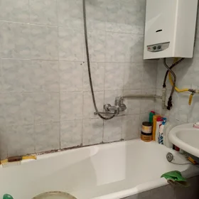 In Baku 75.0 m² apartment is for sale - Image 5