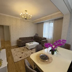 In Baku 85.0 m² apartment is for rent - Image 5