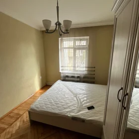 In Baku 60.0 m² apartment is for rent - Image 3