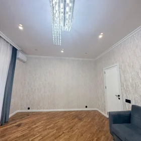 In Baku 110.0 m² apartment is for rent - Image 2