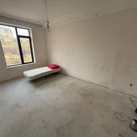 In Baku 438.0 m² house with 5.0 rooms is for sale - Image 5