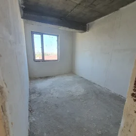 In Baku 70.0 m² apartment is for sale - Image 4