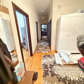 In Baku 92.0 m² apartment is for sale - Image 5