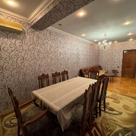 In Baku 108.0 m² apartment is for rent - Image 3