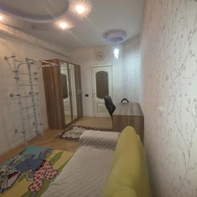 In Baku 110.0 m² apartment is for rent - Image 5