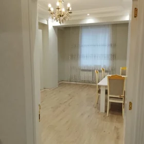 In Baku 70.0 m² apartment is for rent - Image 4