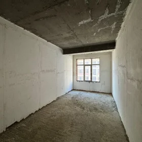 In Baku nan m² apartment is for sale - Image 3