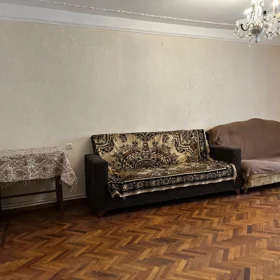 In Baku 60.0 m² apartment is for rent - Image 3