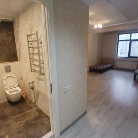 In Baku 100.0 m² apartment is for sale - Image 2