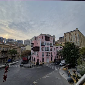 In Baku 80.0 m² apartment is for sale - Image 3