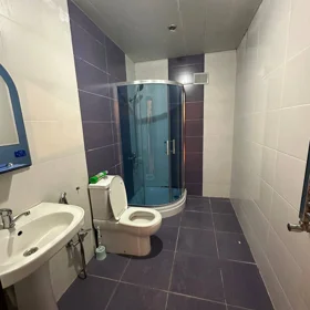 In Baku 90.0 m² apartment is for rent - Image 5