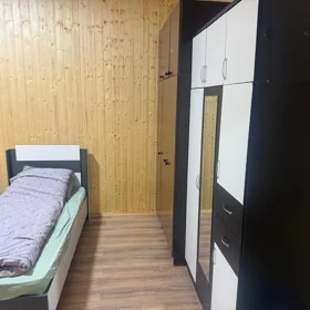 In Baku 65.0 m² house with 2.0 rooms is for rent - Image 5