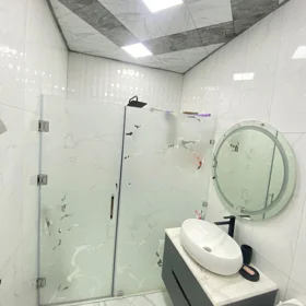 In Baku 90.0 m² apartment is for rent - Image 5