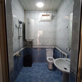 In Khirdalan 90.0 m² house with 3.0 rooms is for rent - Image 5