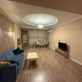 In Baku 125.0 m² apartment is for rent - Image 2