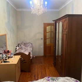 In Baku 65.0 m² apartment is for sale - Image 2
