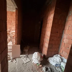 In Baku 40.0 m² apartment is for sale - Image 3